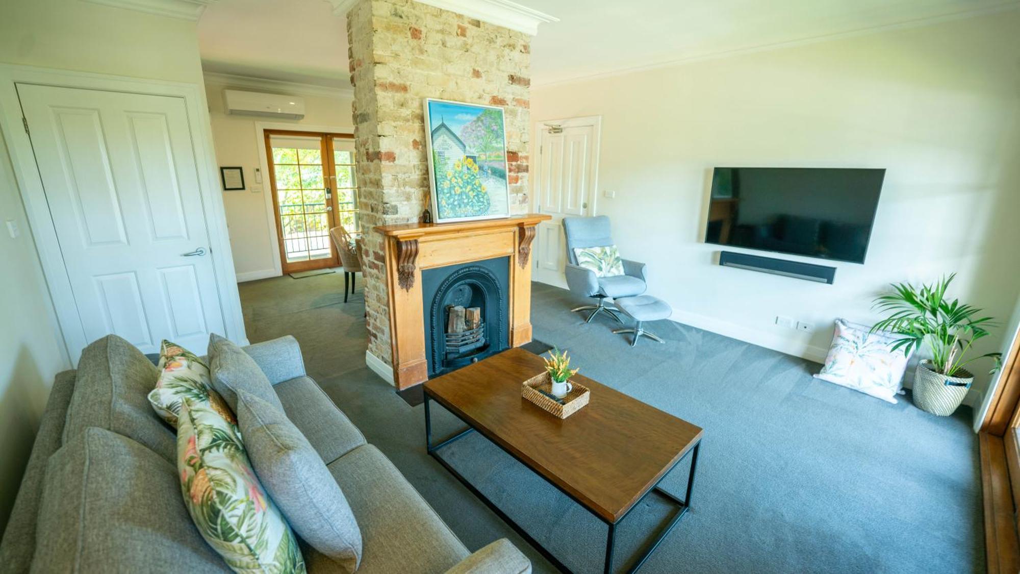 Bellevue Boutique Hotel קיאמה מראה חיצוני תמונה